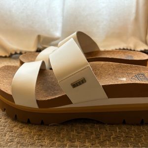 Perfect summer Reef sandals.